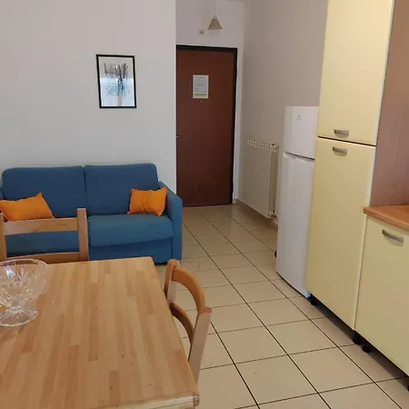 Apartament E02 - Bilocale Falo *