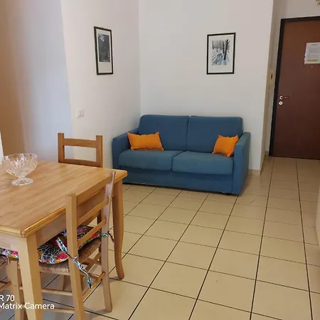 E02 - Bilocale Falo Apartment *